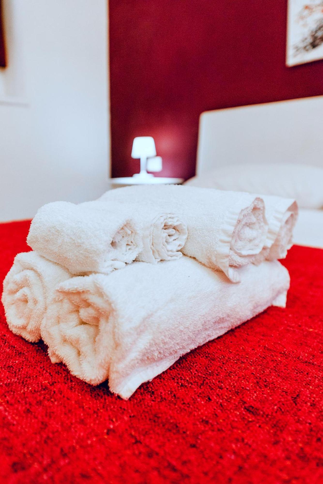 Helios Suites Testaccio - Center Of Roma Esterno foto